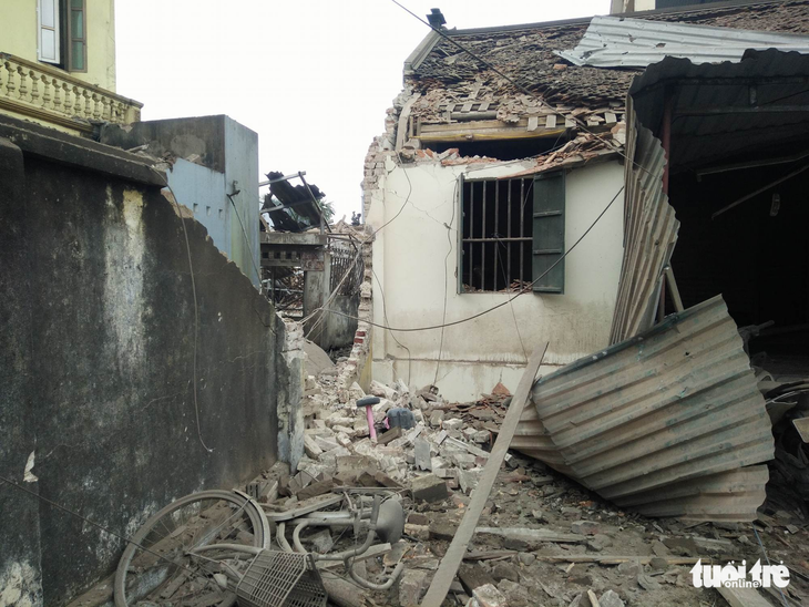 Nổ lớn kho phế liệu ở Bắc Ninh, nhiều căn nhà bị san phẳng - Ảnh 12.