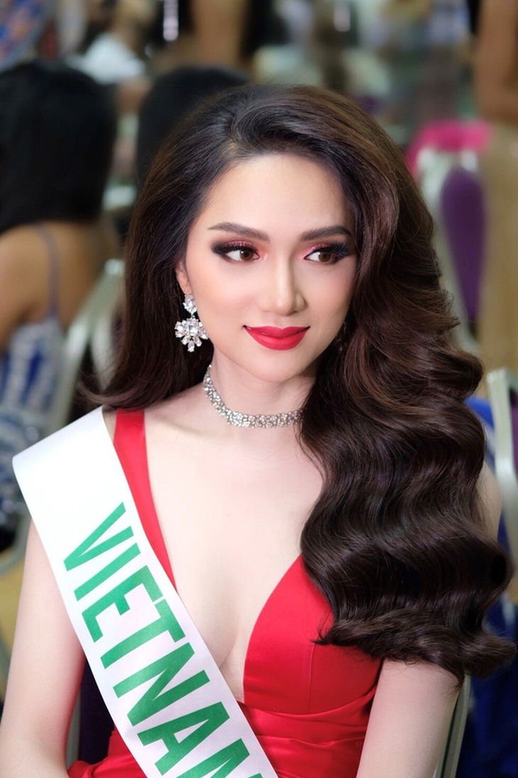 Hương Giang và hành trình giành vương miện Hoa hậu chuyển giới 2018 - Ảnh 14.
