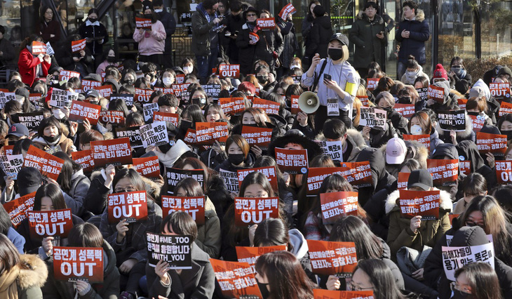Hàn Quốc chấn động liên tiếp vì tố cáo lạm dụng tình dục - Ảnh 9.