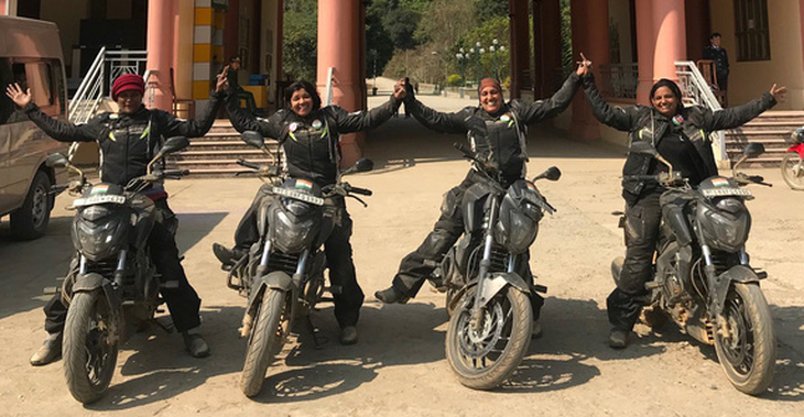 Bốn nữ phượt thủ Ấn Độ tới Việt Nam bằng xe máy - Ảnh 3.