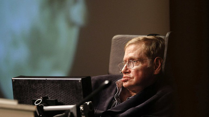 Nhà khoa học vũ trụ Stephen Hawking qua đời - Ảnh 2.
