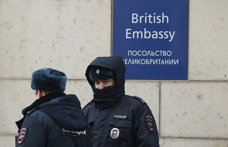 Nga trả đũa: trục xuất 23 nhà ngoại giao Anh, đóng cửa Hội đồng Anh - Ảnh 1.