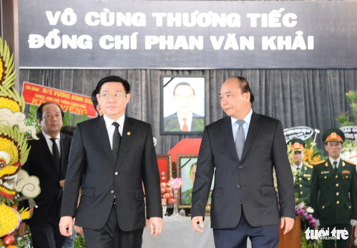 Thủ tướng Nguyễn Xuân Phúc đến viếng cố Thủ tướng Phan Văn Khải - Ảnh 3.