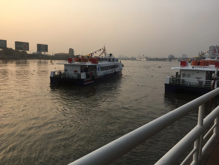 TP.HCM cấm luồng giao thông thủy trên tuyến sông Phú Xuân - Ảnh 1.