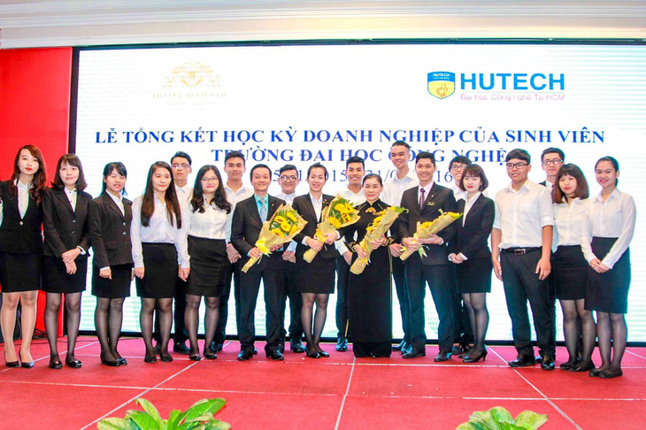 Đại học HUTECH liên tục triển khai “Học kỳ doanh nghiệp” - Ảnh 1.