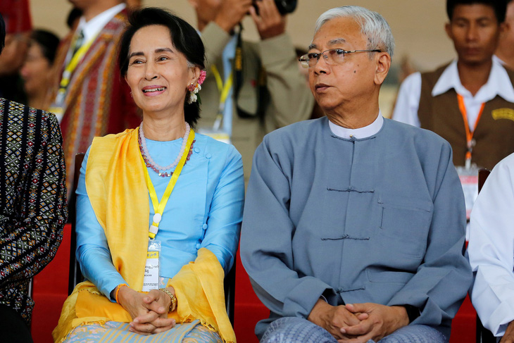 Tổng thống Myanmar bất ngờ từ chức - Ảnh 2.