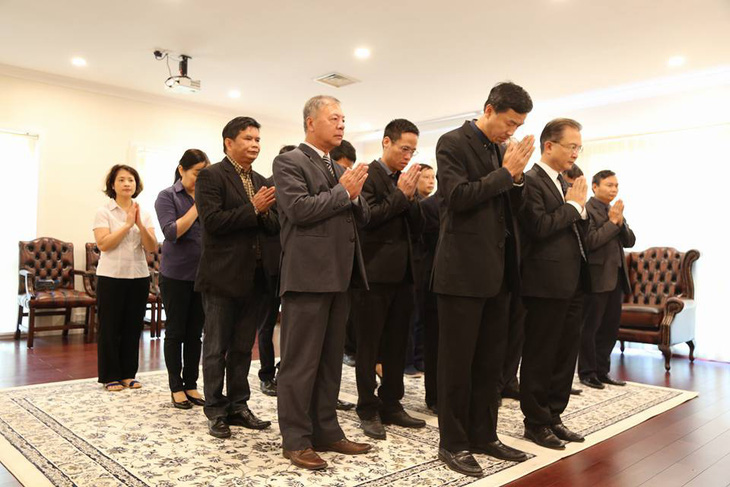 Bạn bè quốc tế viếng cố Thủ tướng Phan Văn Khải ở nước ngoài - Ảnh 3.