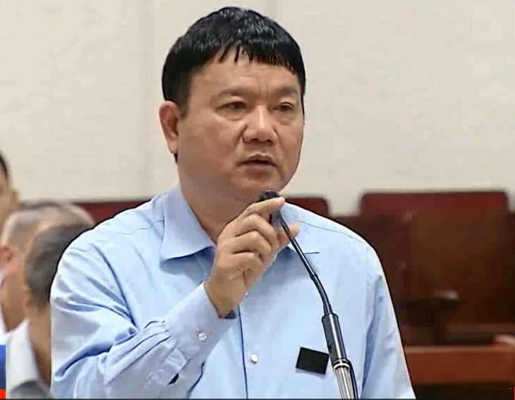 Tuyên phạt ông Đinh La Thăng 18 năm tù, buộc bồi thường 600 tỉ - Ảnh 1.