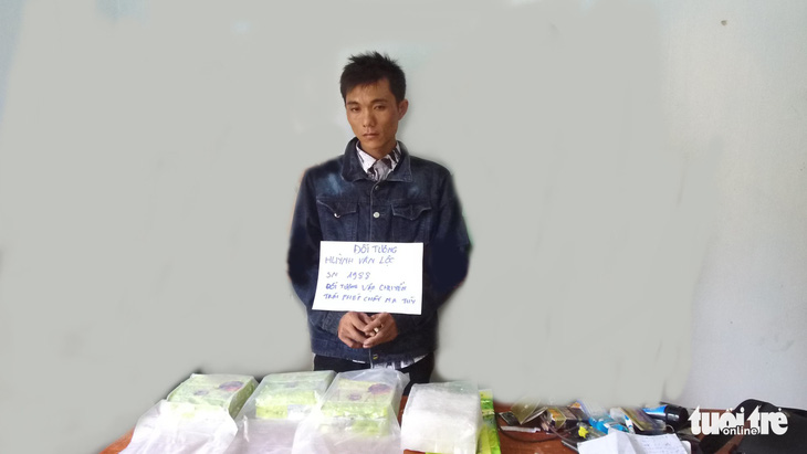 Biên phòng Tây Ninh một ngày bắt 3 vụ vận chuyển ma túy - Ảnh 2.