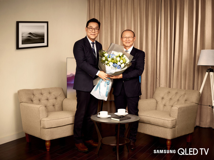 HLV Park Hang Seo làm đại sứ thương hiệu Samsung tại VN - Ảnh 2.