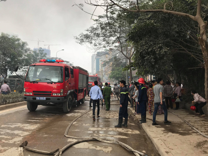 Cháy lớn tại chợ Quang ở xã Thanh Liệt, Hà Nội - Ảnh 5.