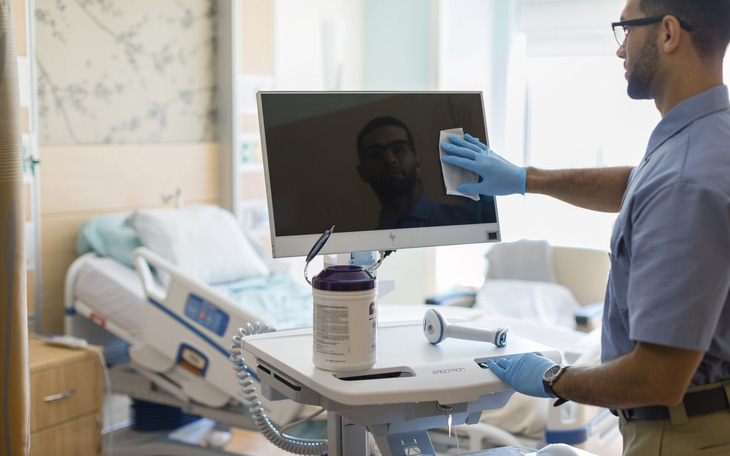 HP ra mắt máy tính có khả năng chống vi khuẩn cho bệnh viện