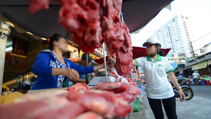 Thịt bò 60.000 đồng/kg là thịt... heo nái và thịt trâu? - Ảnh 1.