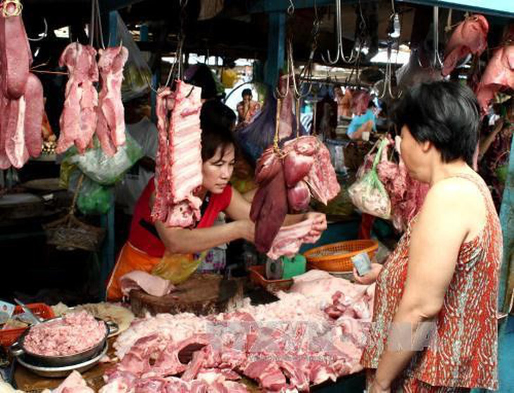 Hơn 13% mẫu thịt lợn vi phạm chỉ tiêu vi sinh - Ảnh 1.