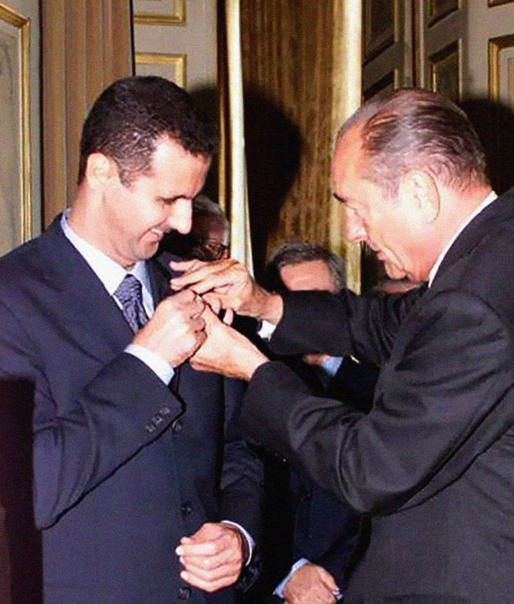 Pháp đòi Bắc đẩu bội tinh đã trao cho tổng thống Syria - Ảnh 1.