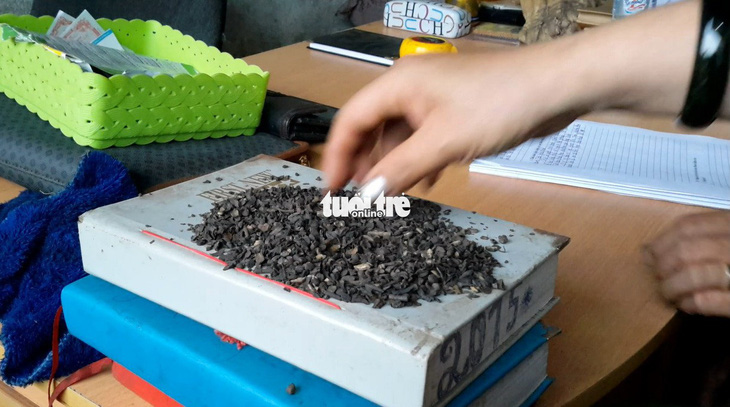 Còn nhiều cà phê bẩn trộn than pin tại thủ phủ Đắk Nông - Ảnh 8.