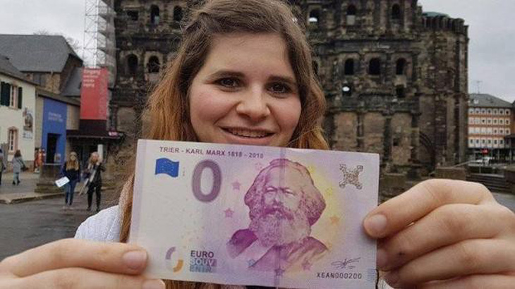 Cháy hàng đồng euro kỷ niệm 200 năm ngày sinh Karl Marx - Ảnh 1.