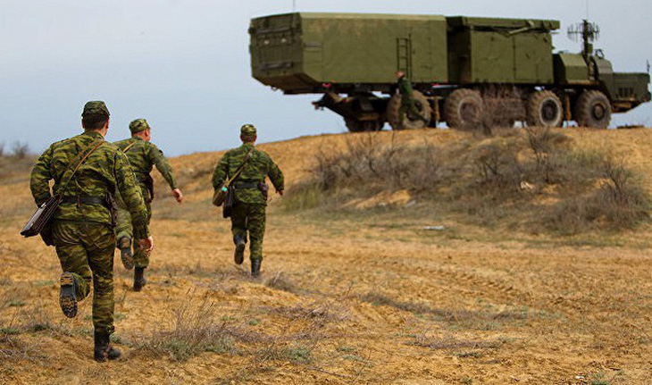 Israel sẵn sàng bắn hạ S-300 của Nga ở Syria - Ảnh 1.