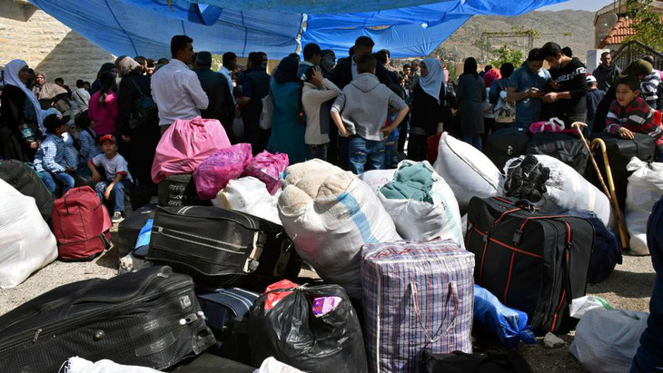 Hàng ngàn người tị nạn Syria bị trục xuất khỏi Libăng - Ảnh 1.