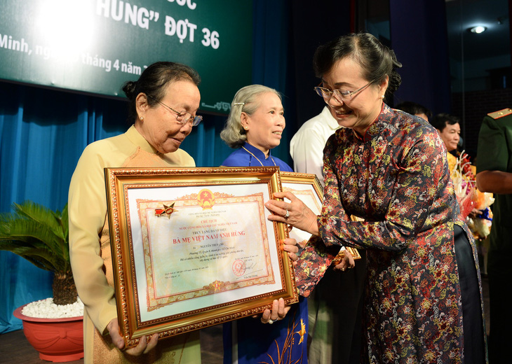 TP.HCM truy tặng danh hiệu 22 Mẹ Việt Nam Anh hùng - Ảnh 1.