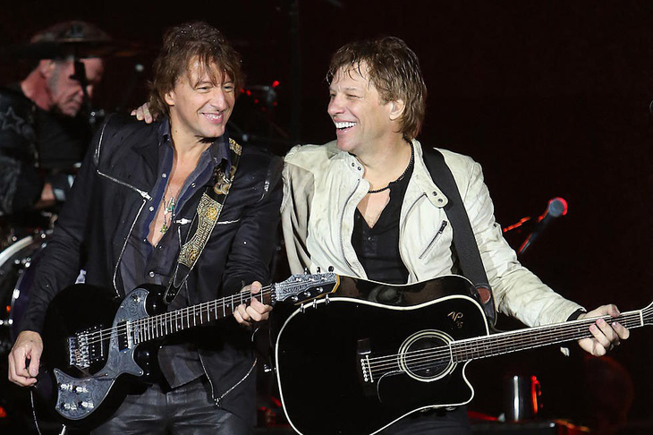 Bon Jovi, The Moody Blues... legends don't need crowns - Photo 1.