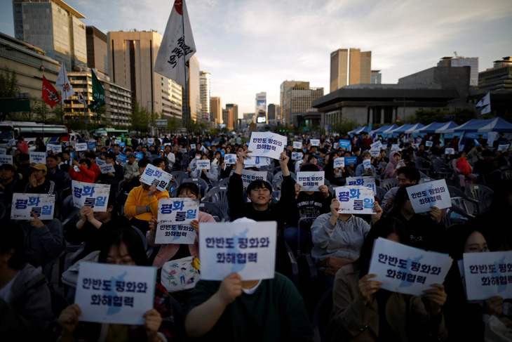 Hàn Quốc ngừng phát thanh tuyên truyền vào Triều Tiên - Ảnh 4.