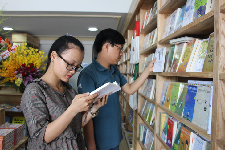 Khai trương chi nhánh Nhà xuất bản Trẻ tại Đà Nẵng - Ảnh 3.
