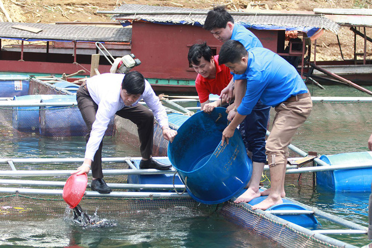 Chúng tôi có nghề sinh nhai rồi - Ảnh 1.