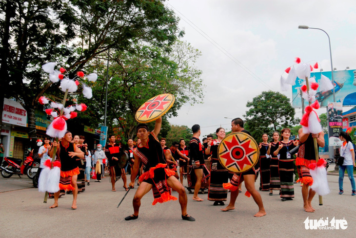 Festival Huế 2018: xem cà kheo Bỉ, múa sư tử Nhật - Ảnh 3.