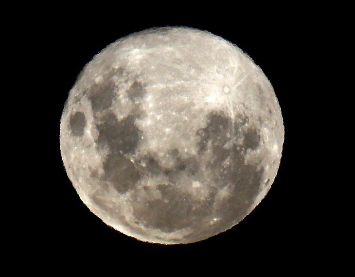 Ngắm trăng xanh lần thứ hai trong năm 2018 - Ảnh 3.