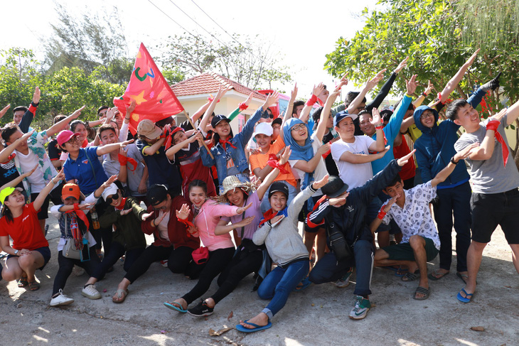 Hội trại sinh viên Việt Nam - Lào - Campuchia 2018 - Ảnh 6.