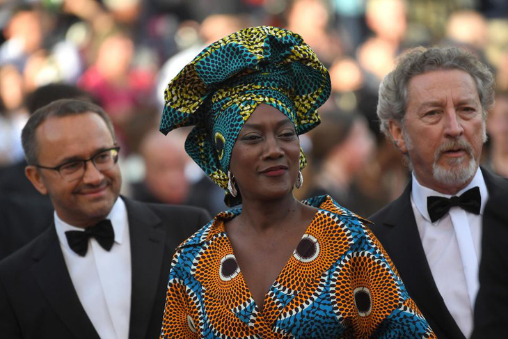 Cành Cọ Vàng 24 carat và 71 bộ nữ trang cho Cannes lần thứ 71 - Ảnh 9.