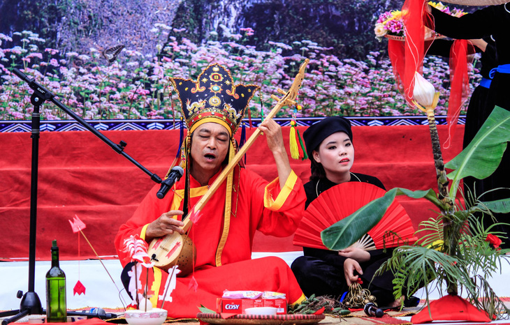 Đến cao nguyên đá Hà Giang nghe hát then, đàn tính - Ảnh 1.