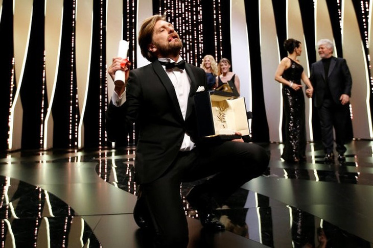 Cannes 2018: Nhìn lại phim đoạt Cành Cọ Vàng 2017 - Ảnh 7.