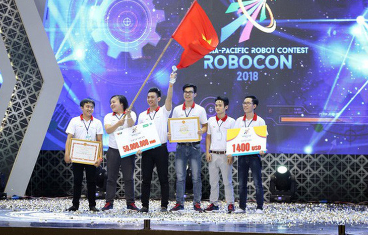 Đội LH-ATM vô địch Robocon Việt Nam 2018 - Ảnh 1.