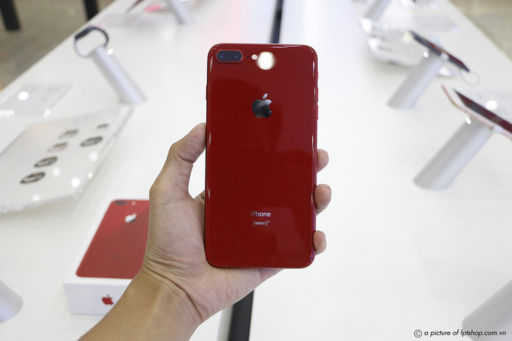 Tặng gấp đôi thời gian bảo hành cho iPhone 8/8 Plus Red tại FPT Shop - Ảnh 2.