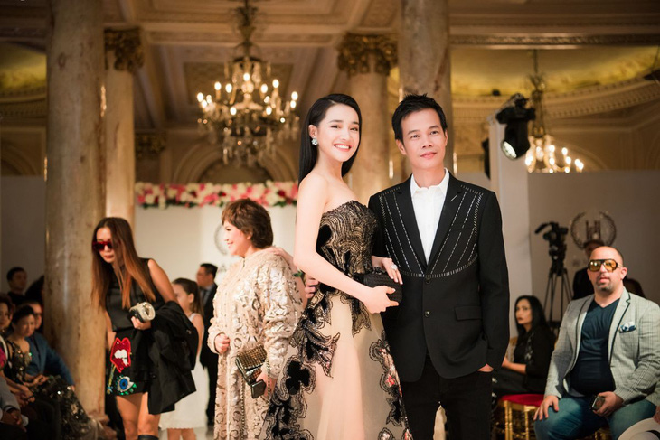 Nhã Phương, Mỹ Linh, Vũ Ngọc Anh trình diễn váy dạ hội ở Cannes - Ảnh 11.
