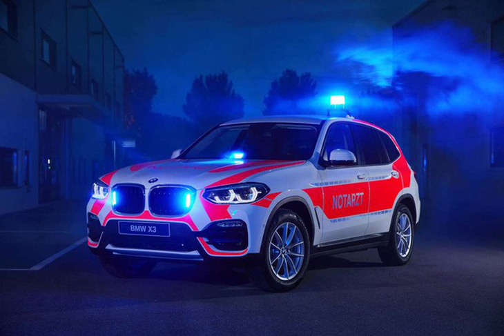 BMW ra mắt 6 mẫu xe cảnh sát - chữa cháy - cứu thương - Ảnh 3.