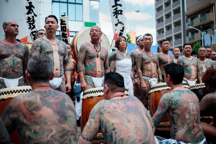 Đến lễ hội Sanja Matsuri ngắm hình xăm - Ảnh 5.