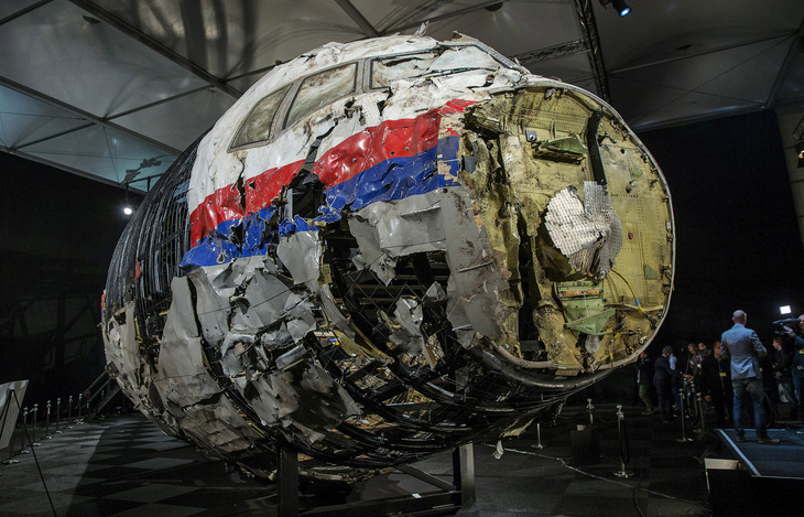 Báo Nga nói gì về kết luận điều tra máy bay MH17 bị bắn rơi? - Ảnh 1.