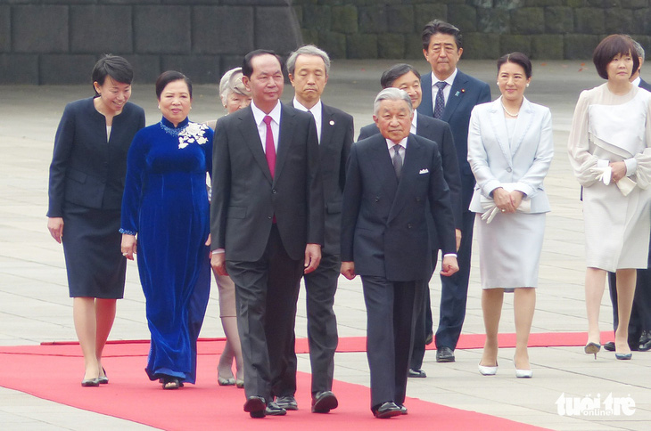 Nhà vua Nhật Bản đón Chủ tịch nước Trần Đại Quang ở hoàng cung - Ảnh 1.