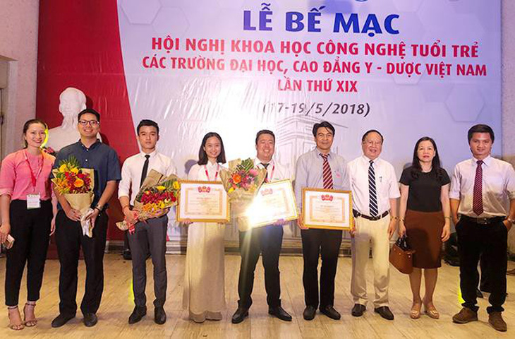 ĐH Duy Tân và 2 giải nhất tại Hội nghị KHCN ngành y - dược - Ảnh 1.