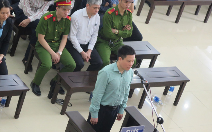 Tòa y án tử hình, nhưng kiến nghị giảm án cho Nguyễn Xuân Sơn