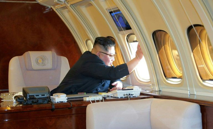 Ngắm nội thất chiếc ‘Air Force Un’ của ông Kim Jong Un - Ảnh 1.