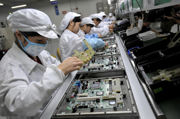 Foxconn điều tra điều kiện lao động tại nhà máy ở Trung Quốc - Ảnh 1.