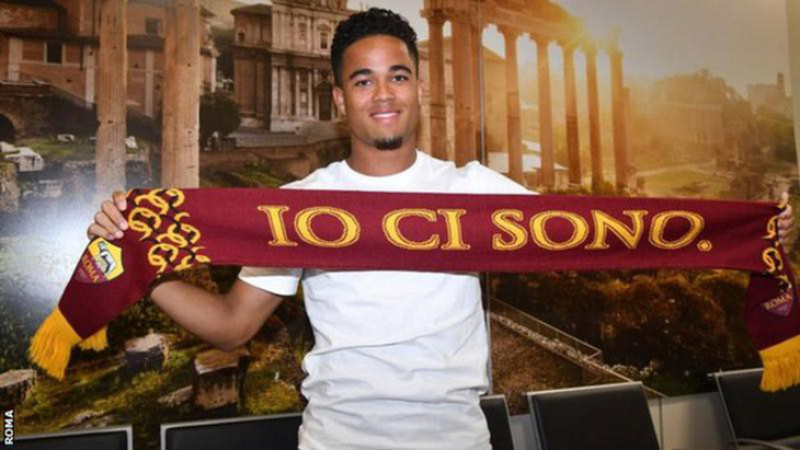 Con trai Kluivert gia nhập AS Roma - Ảnh 1.