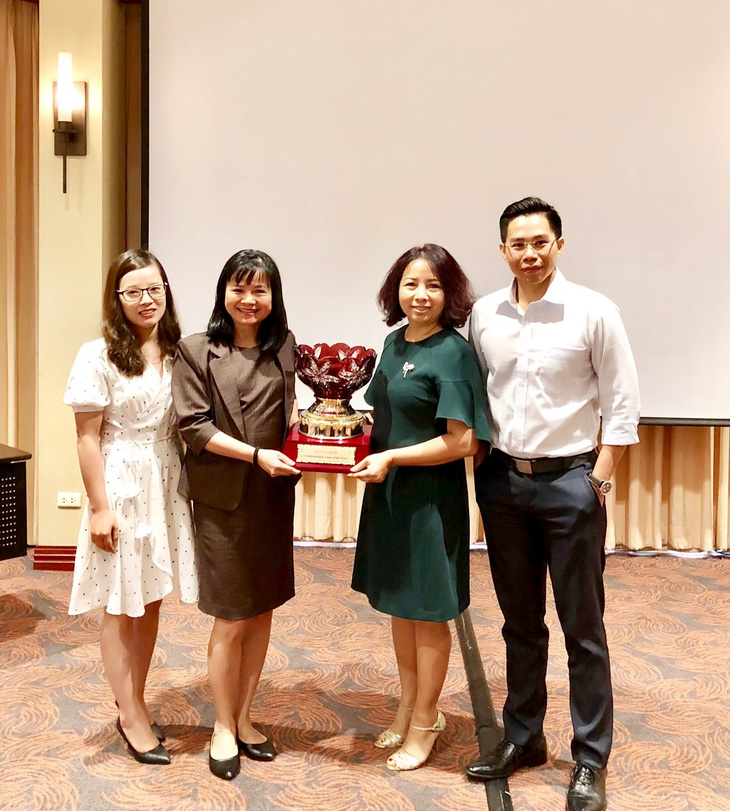 Chubb Life Việt Nam nhận giải thưởng “Tập thể Thẩm định Xuất sắc năm 2018” - Ảnh 1.