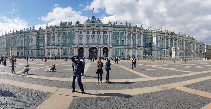 Ở xứ sở World Cup 2018: Petersburg không có cung điện mùa Xuân? - Ảnh 1.