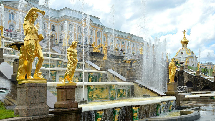 Ở xứ sở World Cup 2018: Petersburg không có cung điện mùa Xuân? - Ảnh 2.