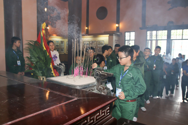 200 chiến sĩ nhí Thanh Hóa bước vào Học kỳ quân đội - Ảnh 2.